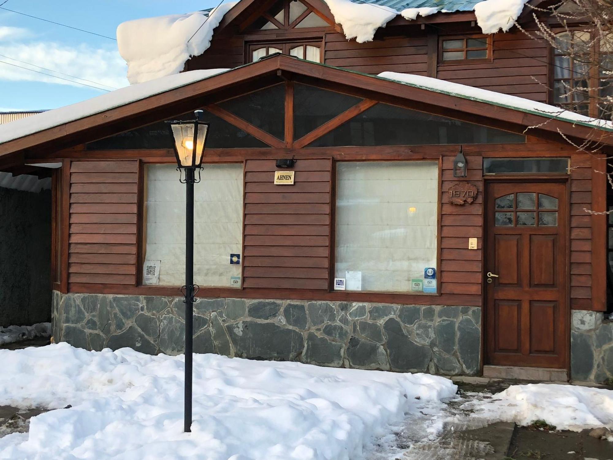 Appartamento Departamentos Ahnen Ushuaia Esterno foto